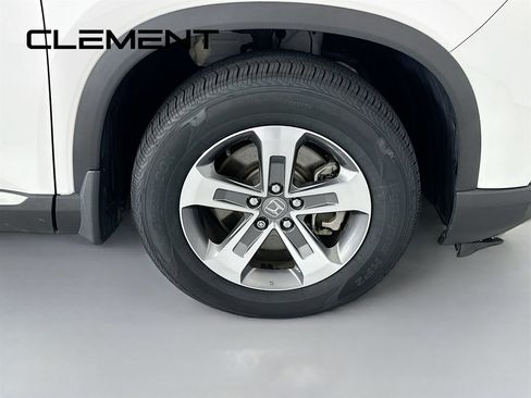 Used 2025 Honda Pilot EX-L image 37