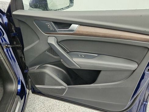 Used 2024 Audi Q5 2.0T Prestige w/ Prestige Package image 26