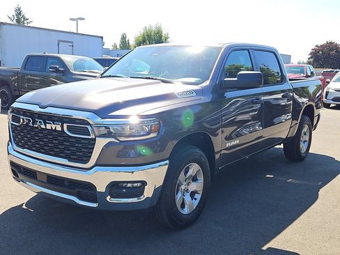 New 2026 RAM 1500 Big Horn AWD/4WD image 3