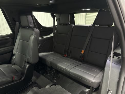 Used 2024 Chevrolet Tahoe Z71 w/ Luxury Package AWD/4WD image 26