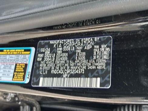 Used 2024 Kia EV6 GT-Line AWD/4WD image 33