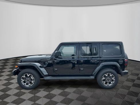 New 2026 Jeep Wrangler Unlimited Sahara AWD/4WD image 2