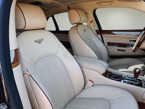 Used 2012 Bentley Mulsanne image 20