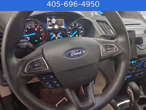 Used 2018 Ford Escape SE image 20