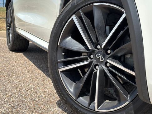 Used 2022 INFINITI QX55 Essential w/ Proassist Package AWD/4WD image 2