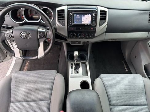 Used 2014 Toyota Tacoma PreRunner image 25