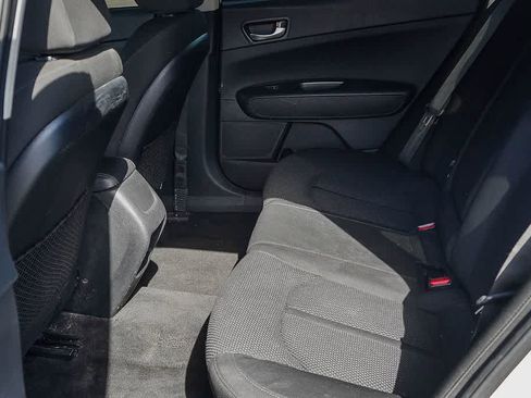 Used 2020 Kia Optima LX image 17