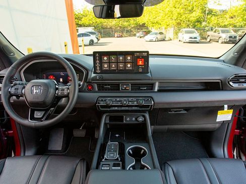 New 2026 Honda Pilot Black Edition image 19