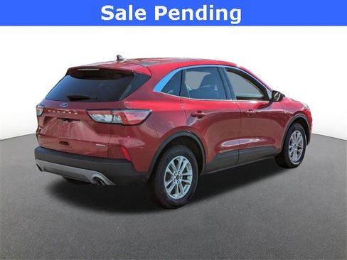 Certified 2022 Ford Escape SE w/ Convenience Package image 3