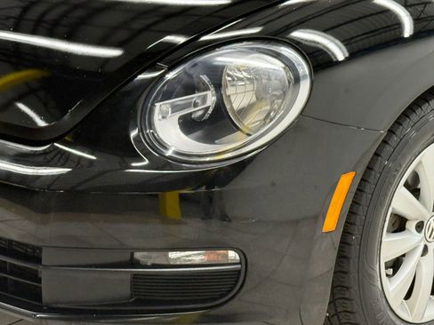 Used 2014 Volkswagen Beetle 1.8T FWD image 4