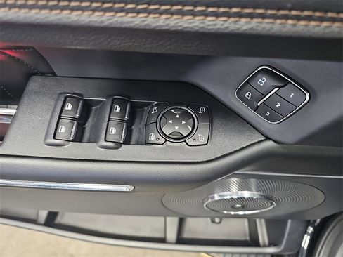 Used 2018 Ford Expedition Platinum image 27