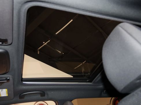 Used 2026 Subaru Forester Premium AWD/4WD image 15