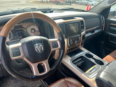 Used 2016 RAM 1500 Laramie Longhorn image 11