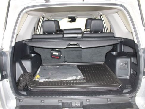Used 2023 Toyota 4Runner TRD Off-Road Premium AWD/4WD image 16