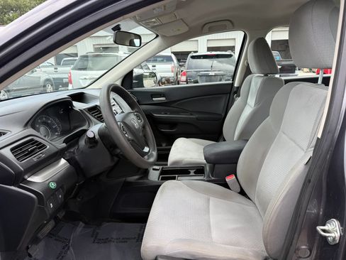 Used 2016 Honda CR-V LX image 2