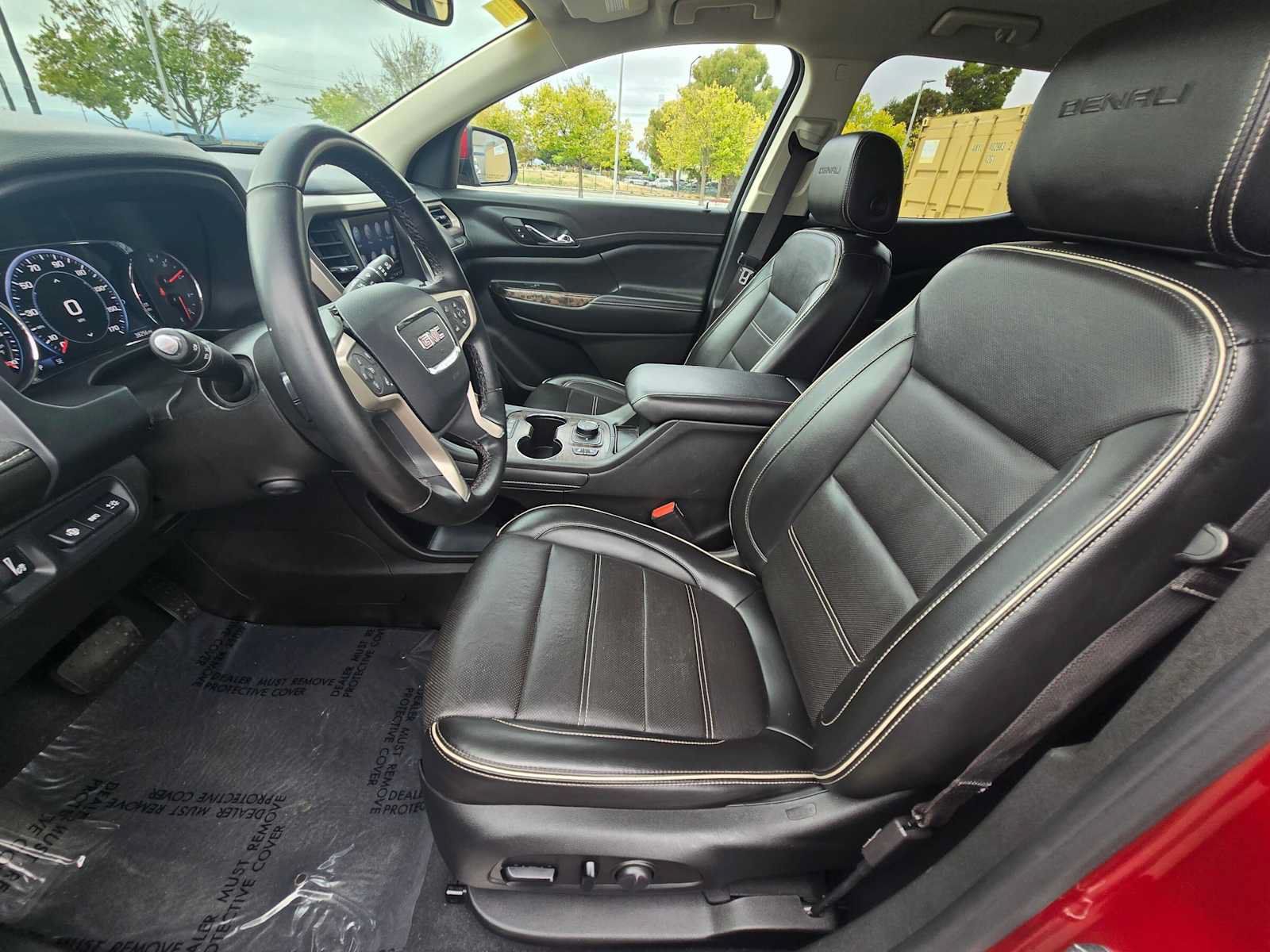 Used 2023 GMC Acadia Denali FWD image 23