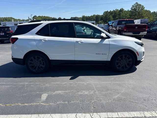 Used 2024 Chevrolet Equinox RS w/ RS Leather Package FWD image 6