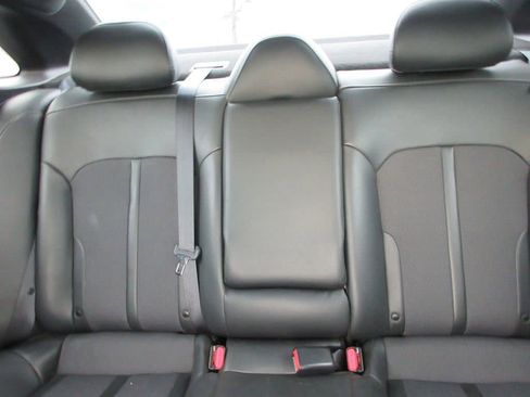 Used 2023 Kia K5 GT-Line image 19