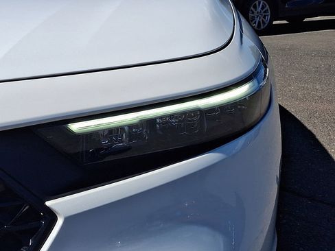Used 2024 Honda Accord EX image 9