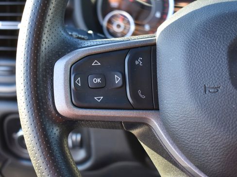 Used 2024 RAM 2500 Tradesman w/ Chrome Appearance Group image 14