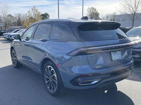 New 2026 Lincoln Nautilus Reserve image 29