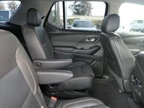 Used 2021 Chevrolet Traverse Premier w/ Redline Edition image 25