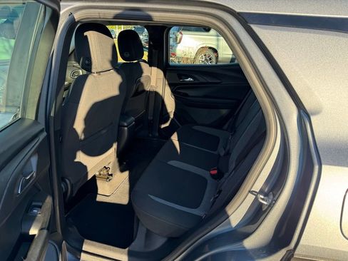 Used 2022 Chevrolet TrailBlazer LS image 18