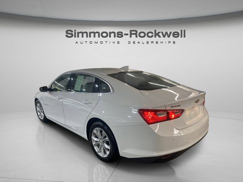 Used 2024 Chevrolet Malibu LT image 7