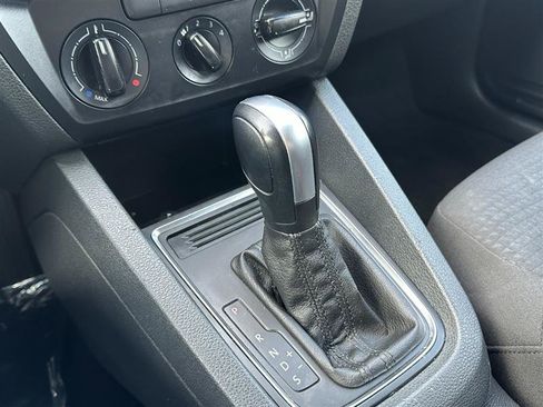 Used 2016 Volkswagen Jetta S FWD image 31