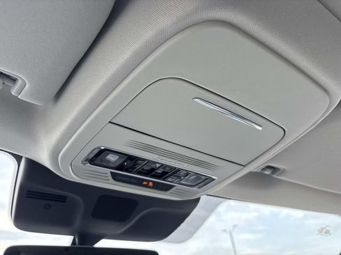 New 2026 Lincoln Navigator L Reserve w/ Jet Appearance Package AWD/4WD image 31