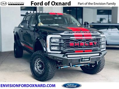 New 2026 Ford F250 Lariat w/ Black Appearance Package