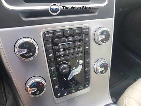 Used 2018 Volvo S60 T5 Inscription FWD image 25
