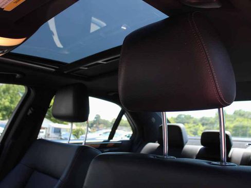 Used 2014 Mercedes-Benz E 350 Sedan w/ Premium 1 Package image 22