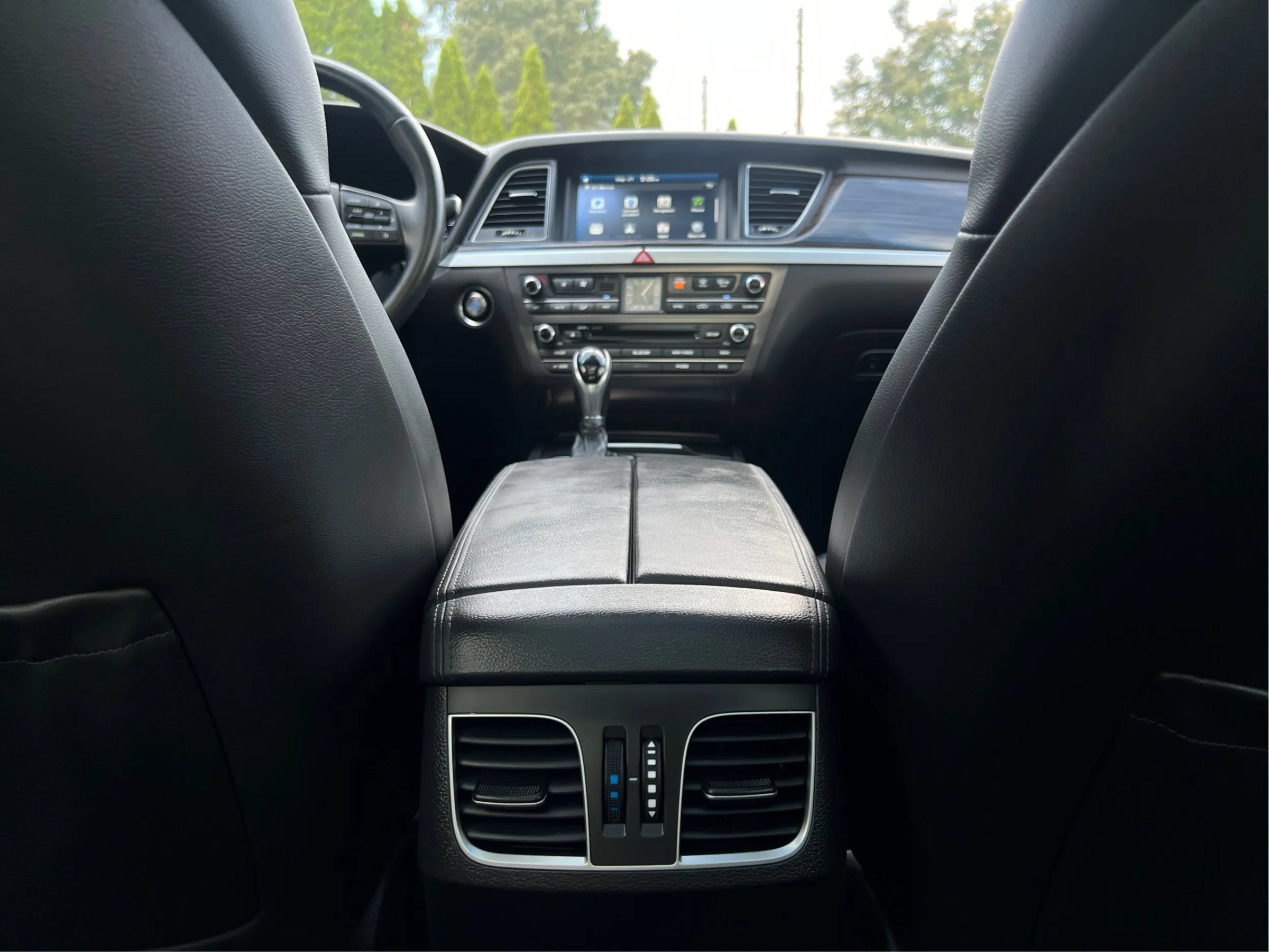 Used 2016 Hyundai Genesis 3.8 w/ Option Group 02 AWD/4WD image 34