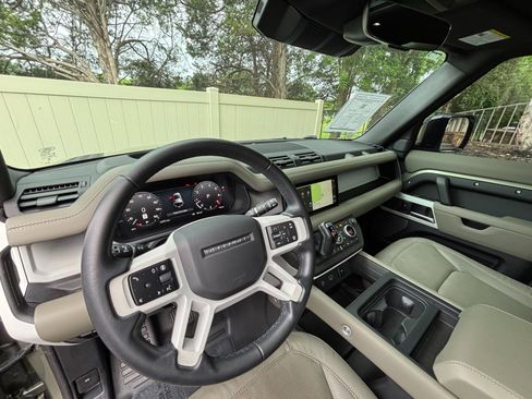 Used 2024 Land Rover Defender 110 S AWD/4WD image 24