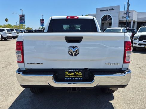 Certified 2024 RAM 2500 Big Horn w/ Off Road Package AWD/4WD image 5