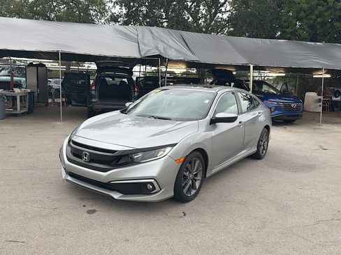 Used 2021 Honda Civic EX image 3