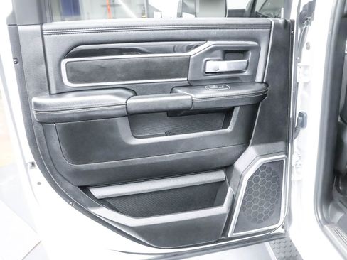 Used 2019 RAM 2500 Laramie image 23