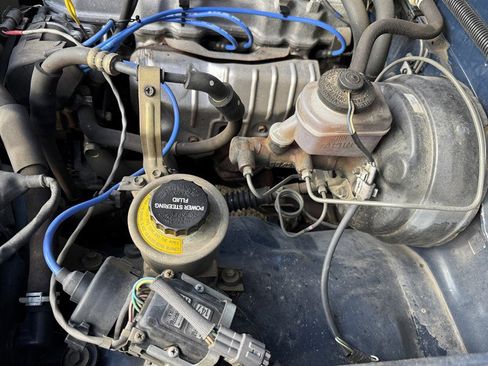 Used 1989 Toyota Pickup Deluxe image 59