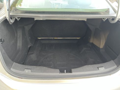 Used 2018 Chevrolet Cruze LS image 29