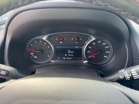 Used 2024 GMC Terrain SLT AWD/4WD image 13