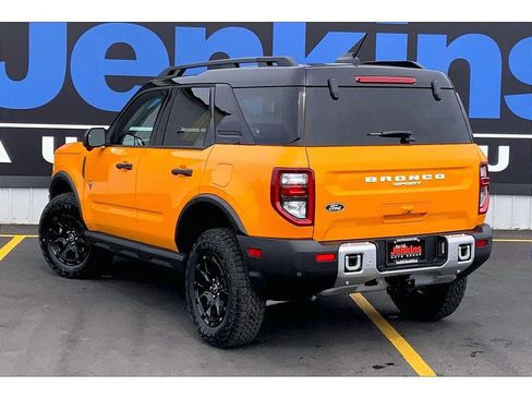 New 2026 Ford Bronco Sport Badlands image 18