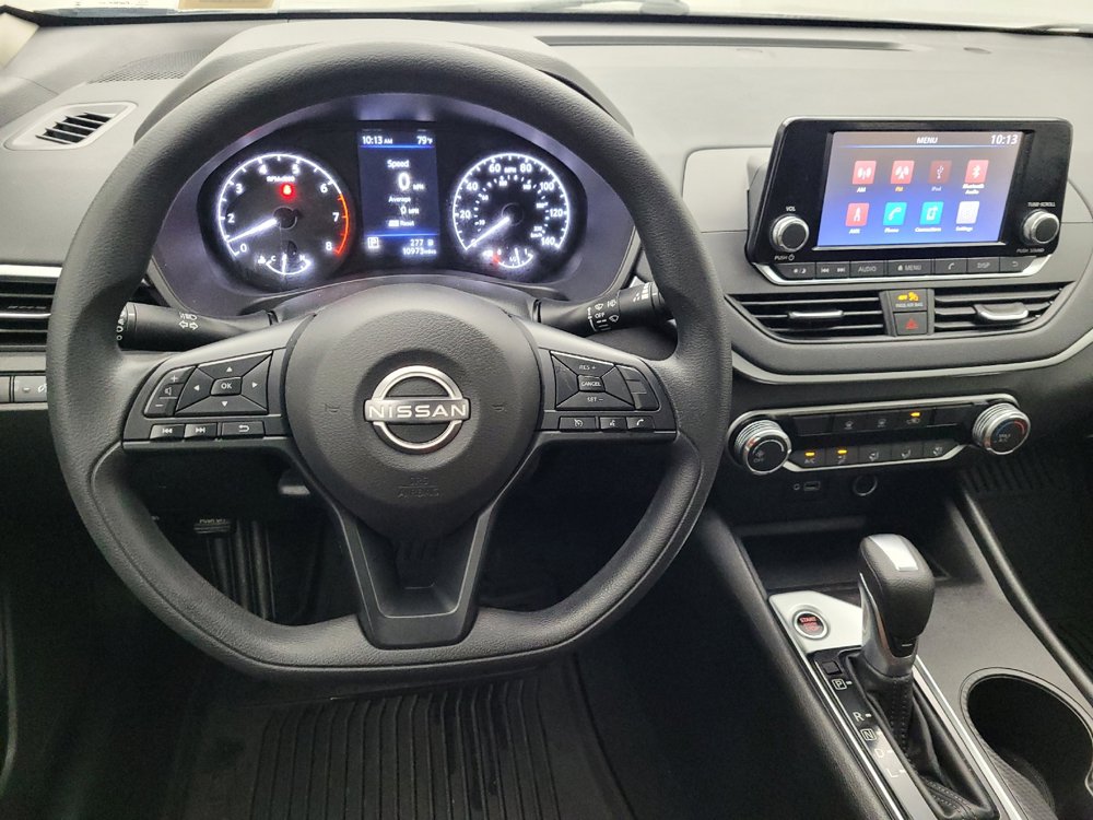 Used 2023 Nissan Altima 2.5 S FWD image 22