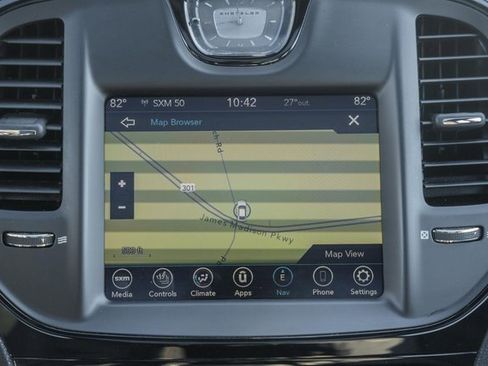 Used 2023 Chrysler 300 S image 24