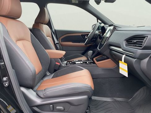 Used 2026 Subaru Forester Touring image 19