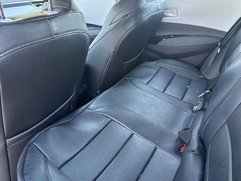 Used 2025 Toyota Corolla SE image 14