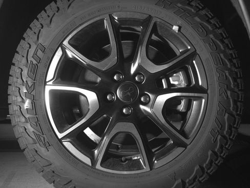 Used 2025 Jeep Compass Trailhawk AWD/4WD image 13