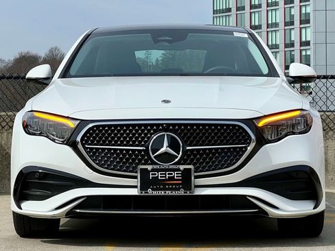 Certified 2026 Mercedes-Benz E 350 4MATIC Sedan image 3