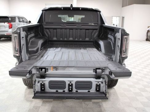 New 2025 GMC Hummer EV 2X image 14