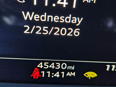 Used 2023 Audi A8 L 3.0T w/ Comfort Plus Package image 28